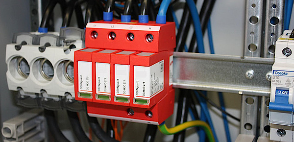 Über­spannungs­schutz bei Elektroservice Naaß in Eisenach